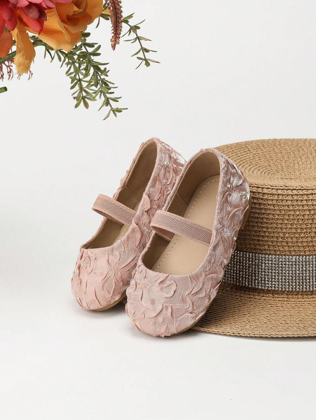 Elegant Pleated Princess Shoes for Girls - Comfortable Pleated Slip-On Loafers