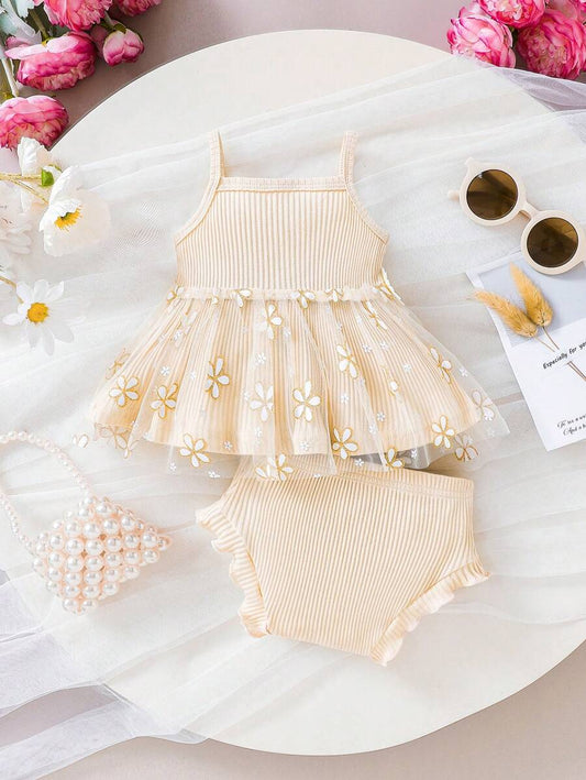 Baby Girl Daisy Embroidered Tank Top & Shorts Set - Vintage Summer Outfit
