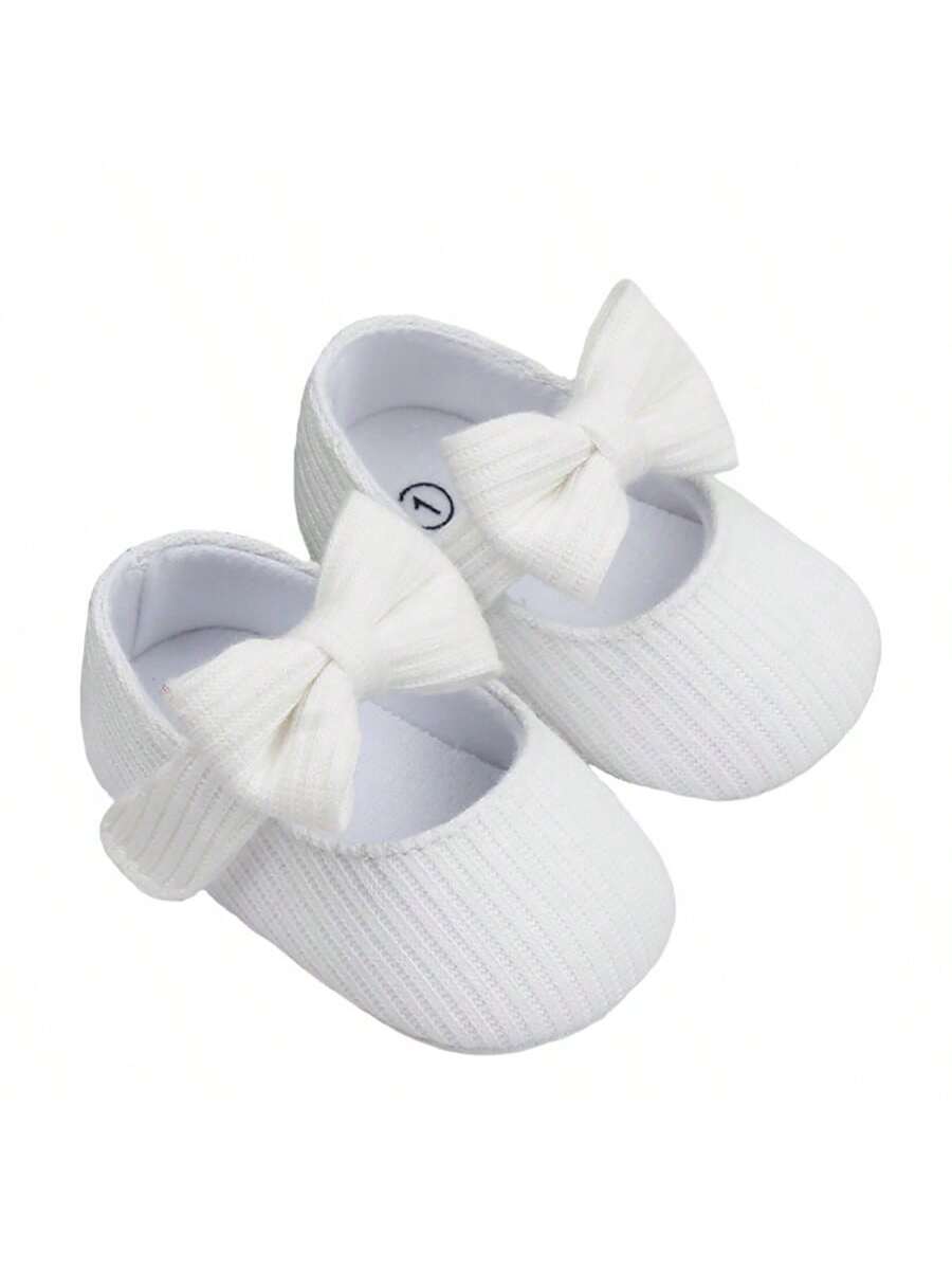 Cozy Woolen Cloth Princess Shoes for Girls - Cute Strap Design Soft Sole Autumn Shoes