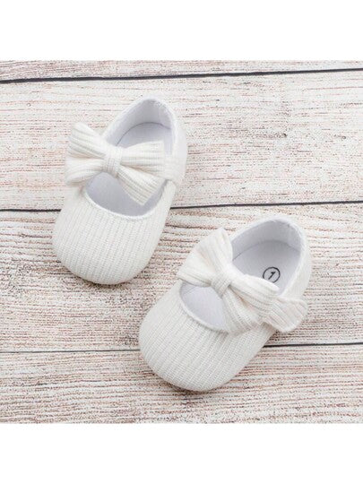 Cozy Woolen Cloth Princess Shoes for Girls - Cute Strap Design Soft Sole Autumn Shoes