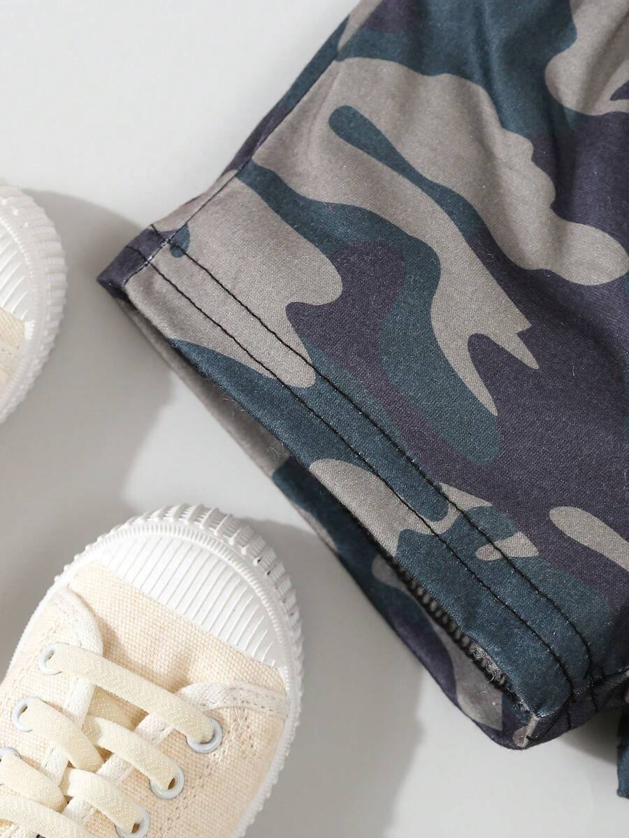 Camouflage Print Short Sleeve Sports Outfit for Baby Boys