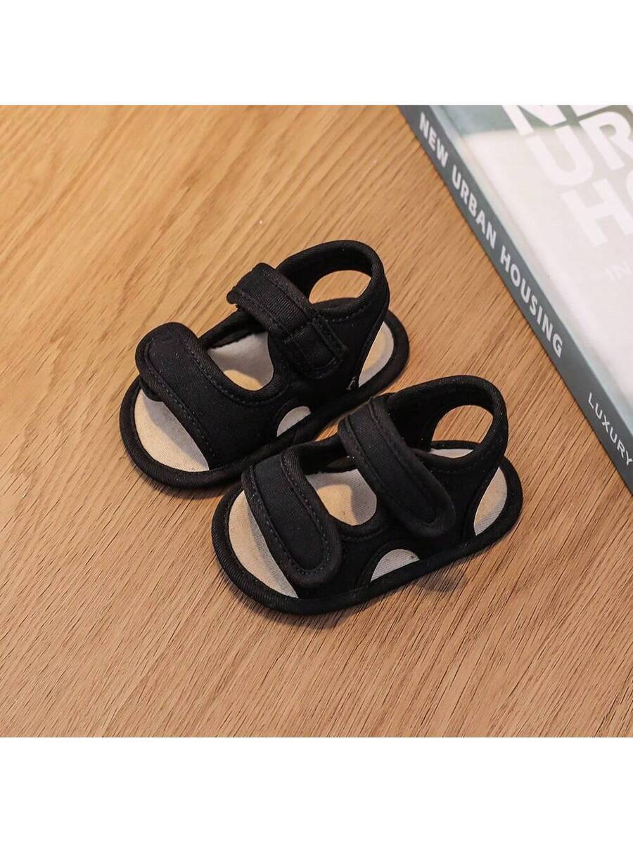 Boys Casual Beach Sandals for Summer Outdoor Wear