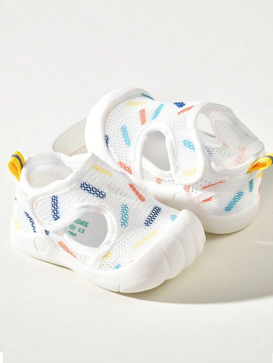 0-3 Years Old Baby Mesh Walking Shoes - Soft Sole Anti-Skid Summer Sandals
