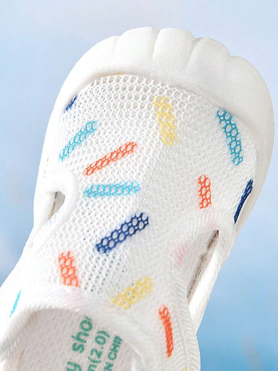 0-3 Years Old Baby Mesh Walking Shoes - Soft Sole Anti-Skid Summer Sandals