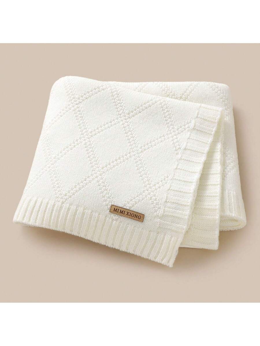 Knitted Baby Blanket Soft All Season Receiving Blanket for Newborns and Infants