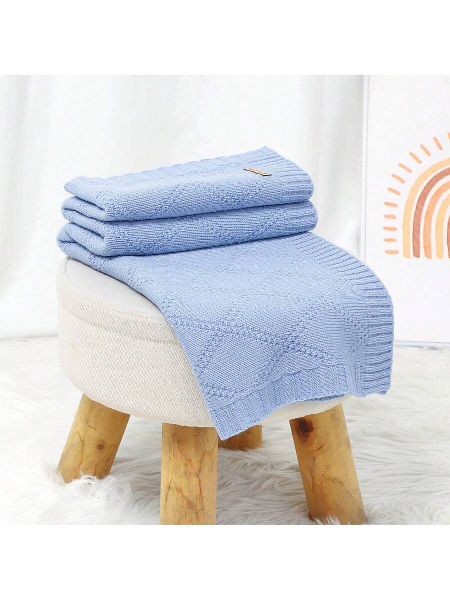 Knitted Baby Blanket Soft All Season Receiving Blanket for Newborns and Infants