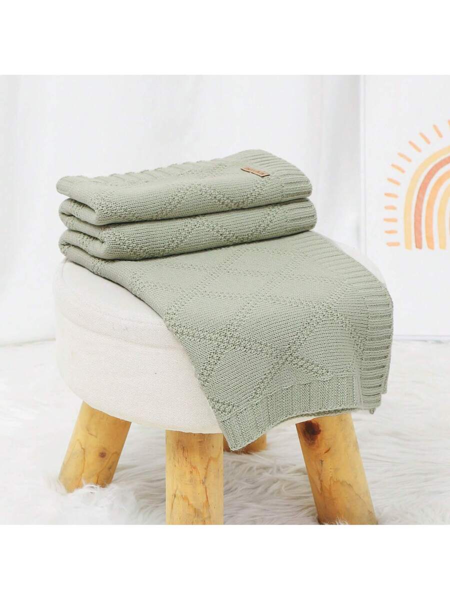 Knitted Baby Blanket Soft All Season Receiving Blanket for Newborns and Infants