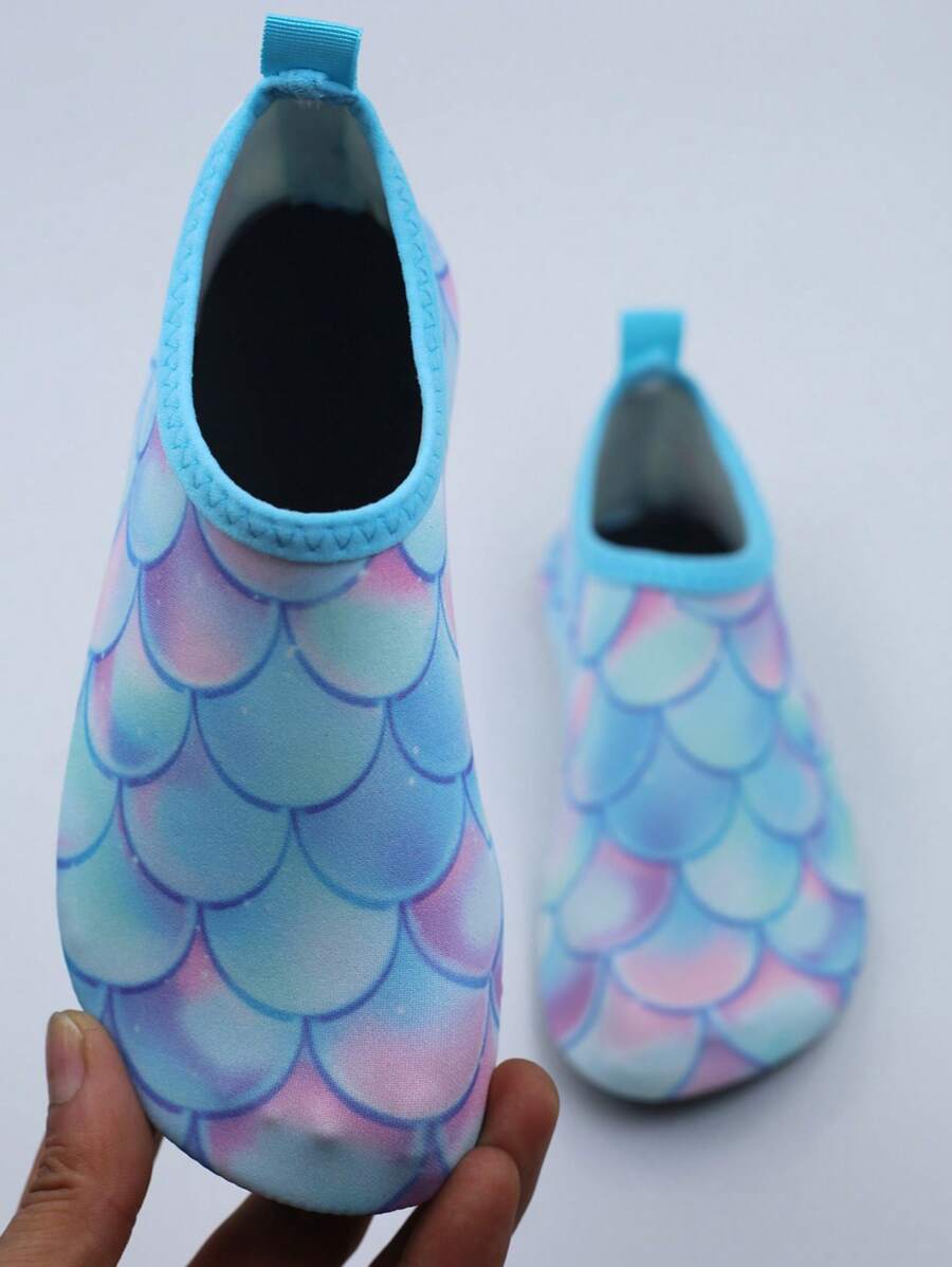 Kids Summer Water Shoes Cartoon Anti Slip Beach and Pool Shoes for Outdoor Water Play