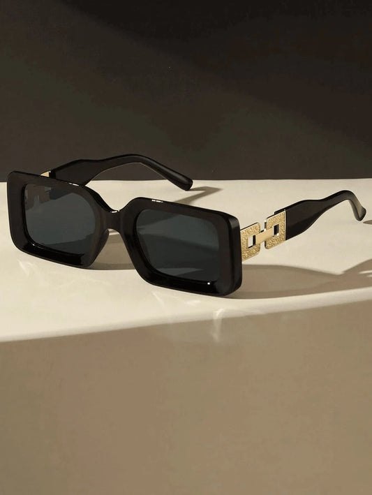2 Pcs Black Square Fashion Glasses Set – Elegant Chain Decoration, Casual Luxury Eyewear Pack for Outdoor Travel & Photo Taking