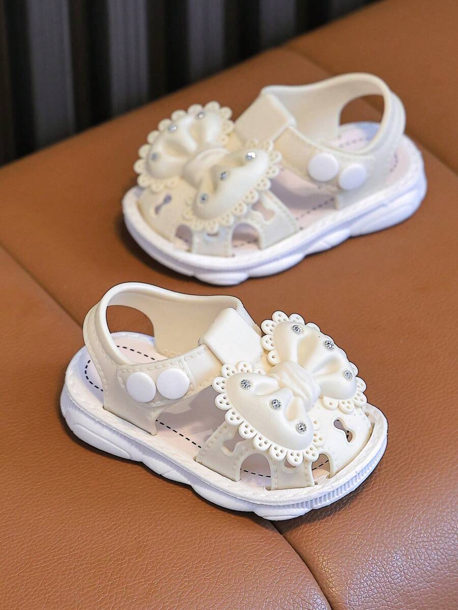 Cute White Sandals - Soft Infant Toddler Summer Beach Shoes for Baby Girls
