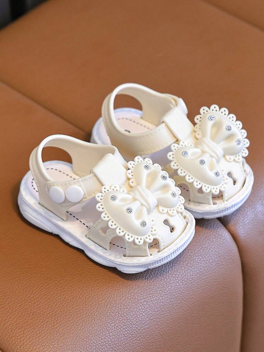 Cute White Sandals - Soft Infant Toddler Summer Beach Shoes for Baby Girls