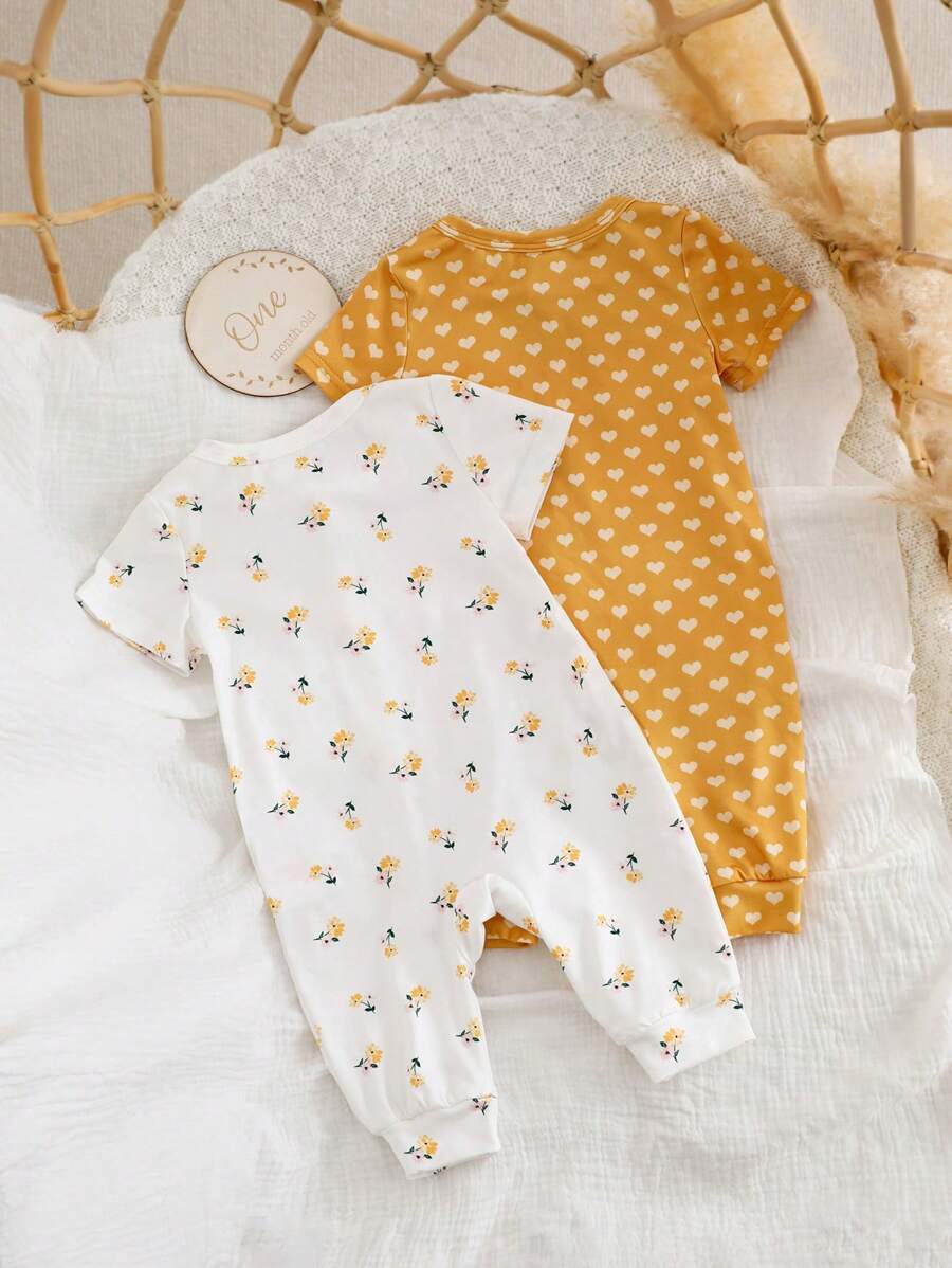 2pcs Baby Girl Heart and Ditsy Floral Jumpsuit Set - Sweet Long Sleeve Outfit