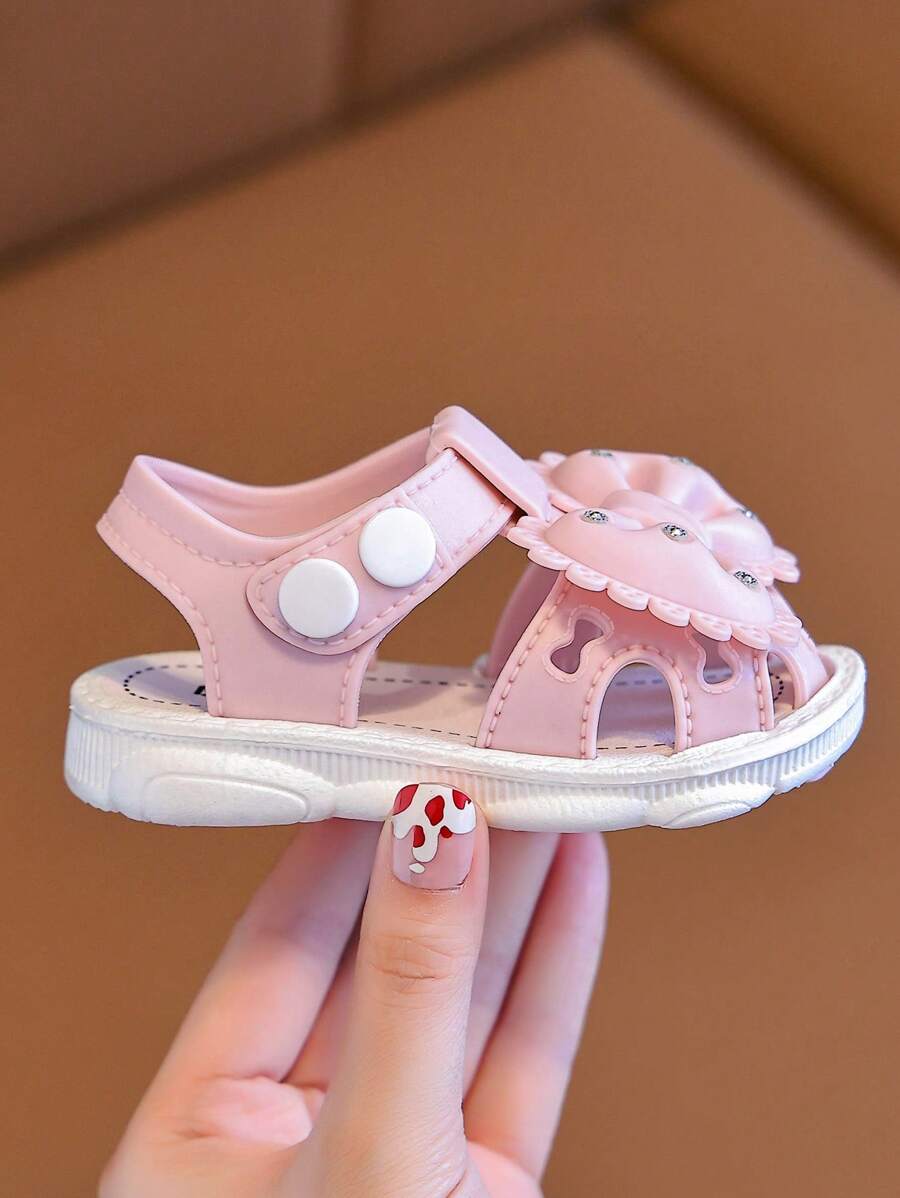 Cute White Sandals - Soft Infant Toddler Summer Beach Shoes for Baby Girls