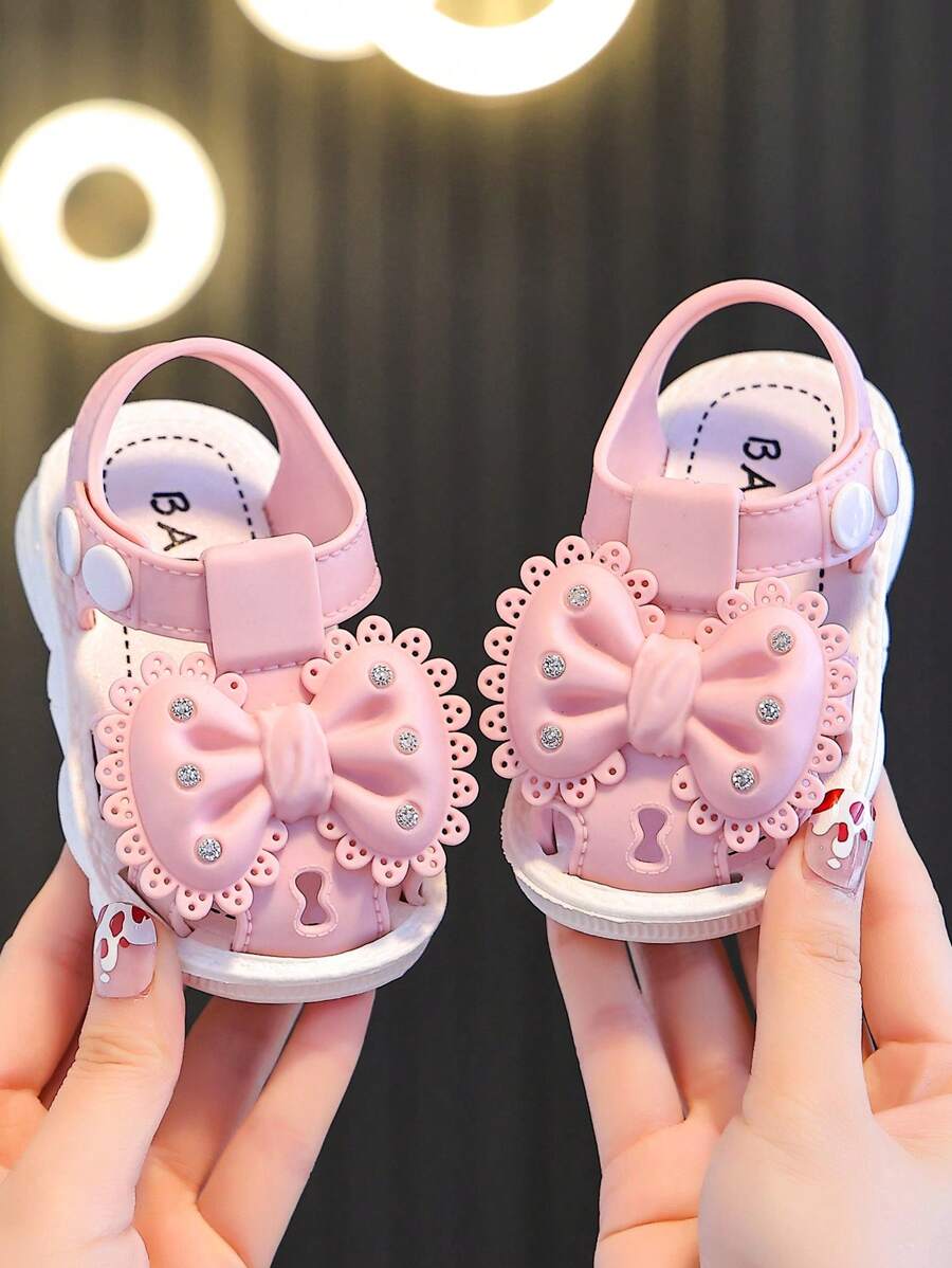 Cute White Sandals - Soft Infant Toddler Summer Beach Shoes for Baby Girls