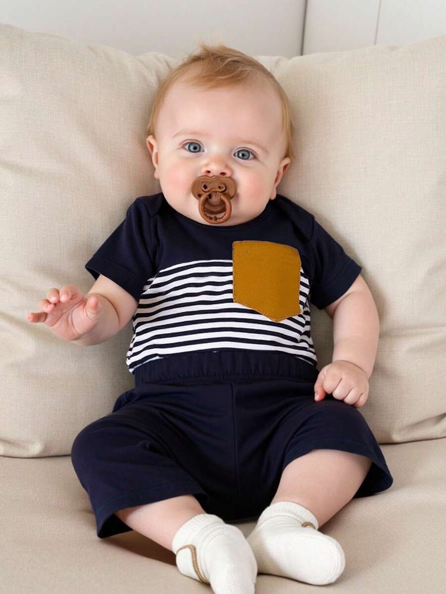 Baby Lion Print Romper and Shorts Set for Daily Wear and Photoshoots