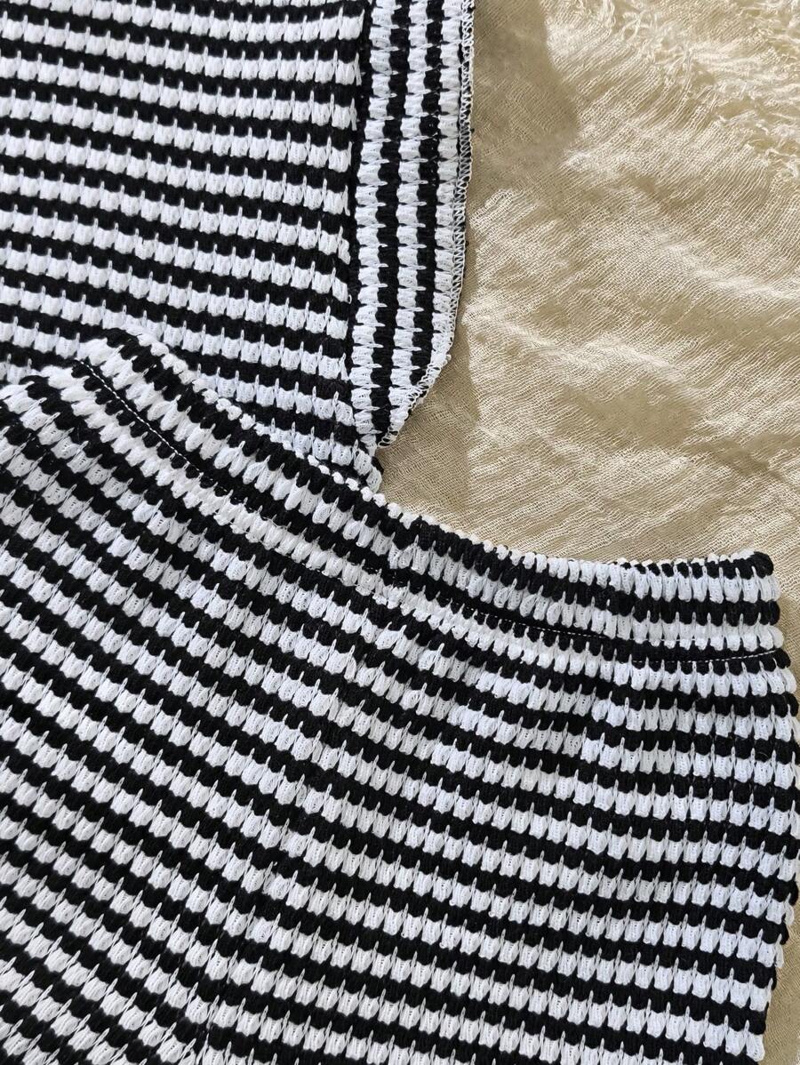 Baby Girl Black & White Striped Ruffle Sleeve T-Shirt & Shorts Set