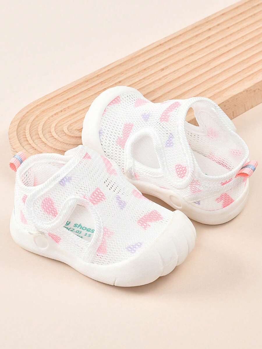 0-3 Years Old Baby Mesh Walking Shoes - Soft Sole Anti-Skid Summer Sandals