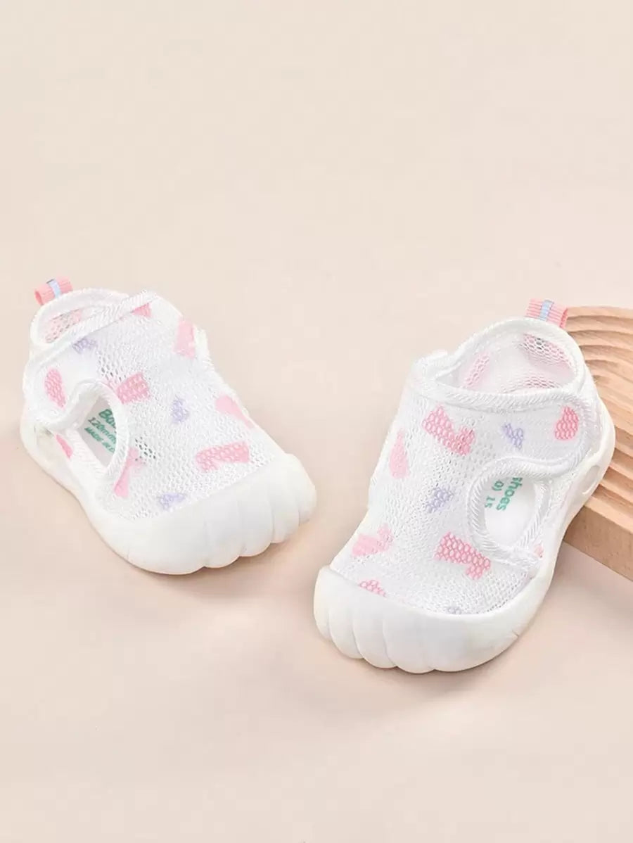 0-3 Years Old Baby Mesh Walking Shoes - Soft Sole Anti-Skid Summer Sandals
