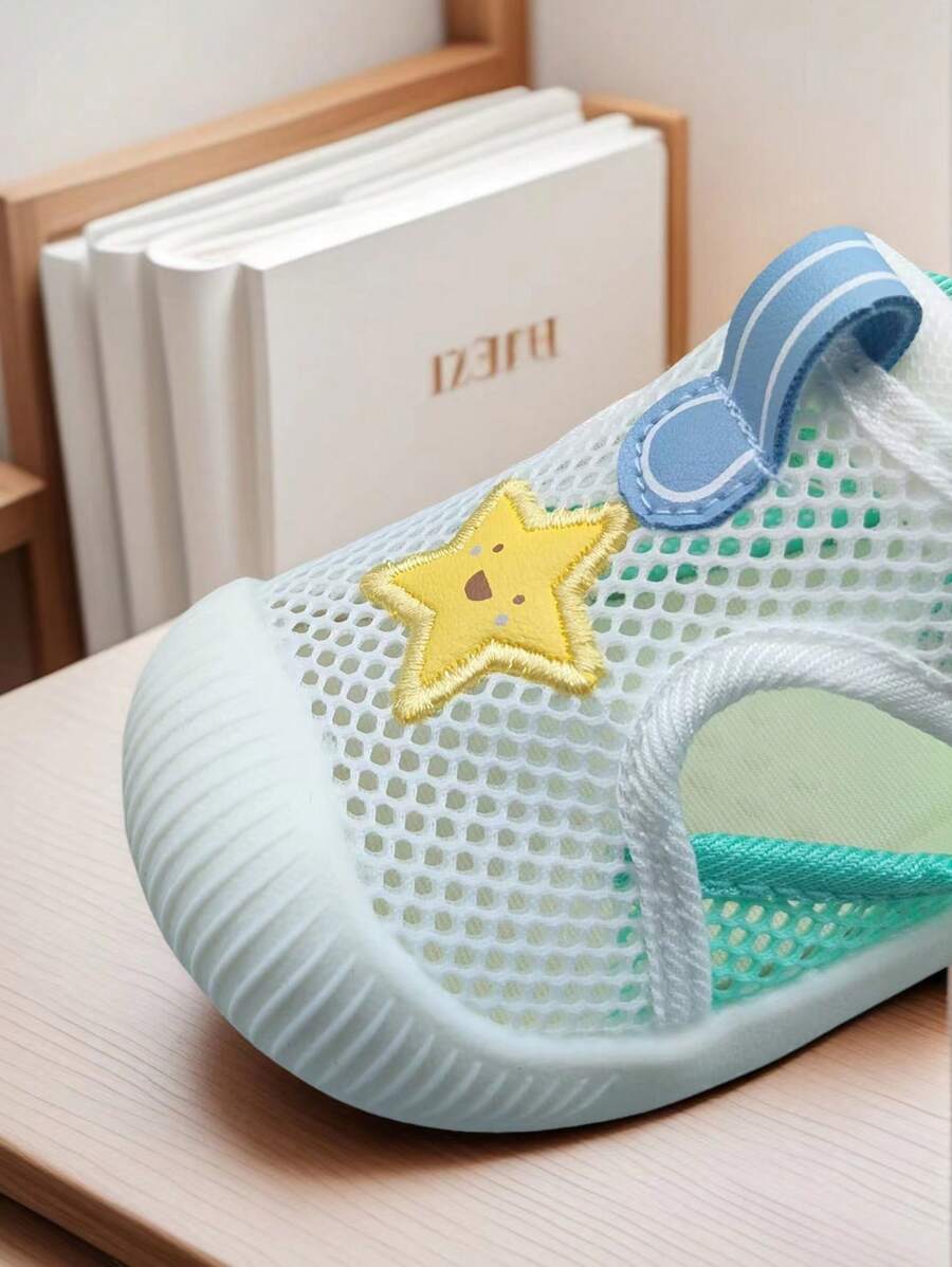 Kids Rainbow Cloud Mesh Sneakers Breathable Hook and Loop Anti Slip Casual Sports Shoes