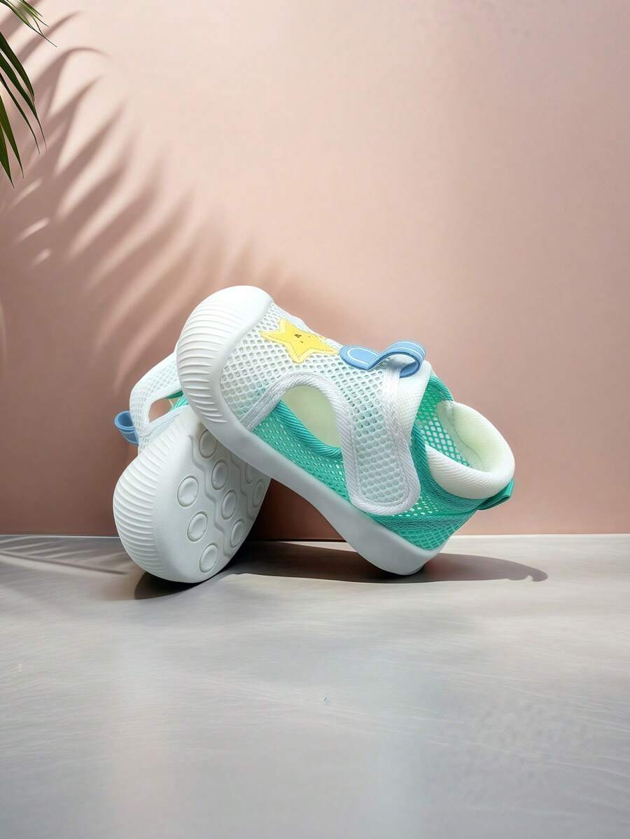 Kids Rainbow Cloud Mesh Sneakers Breathable Hook and Loop Anti Slip Casual Sports Shoes