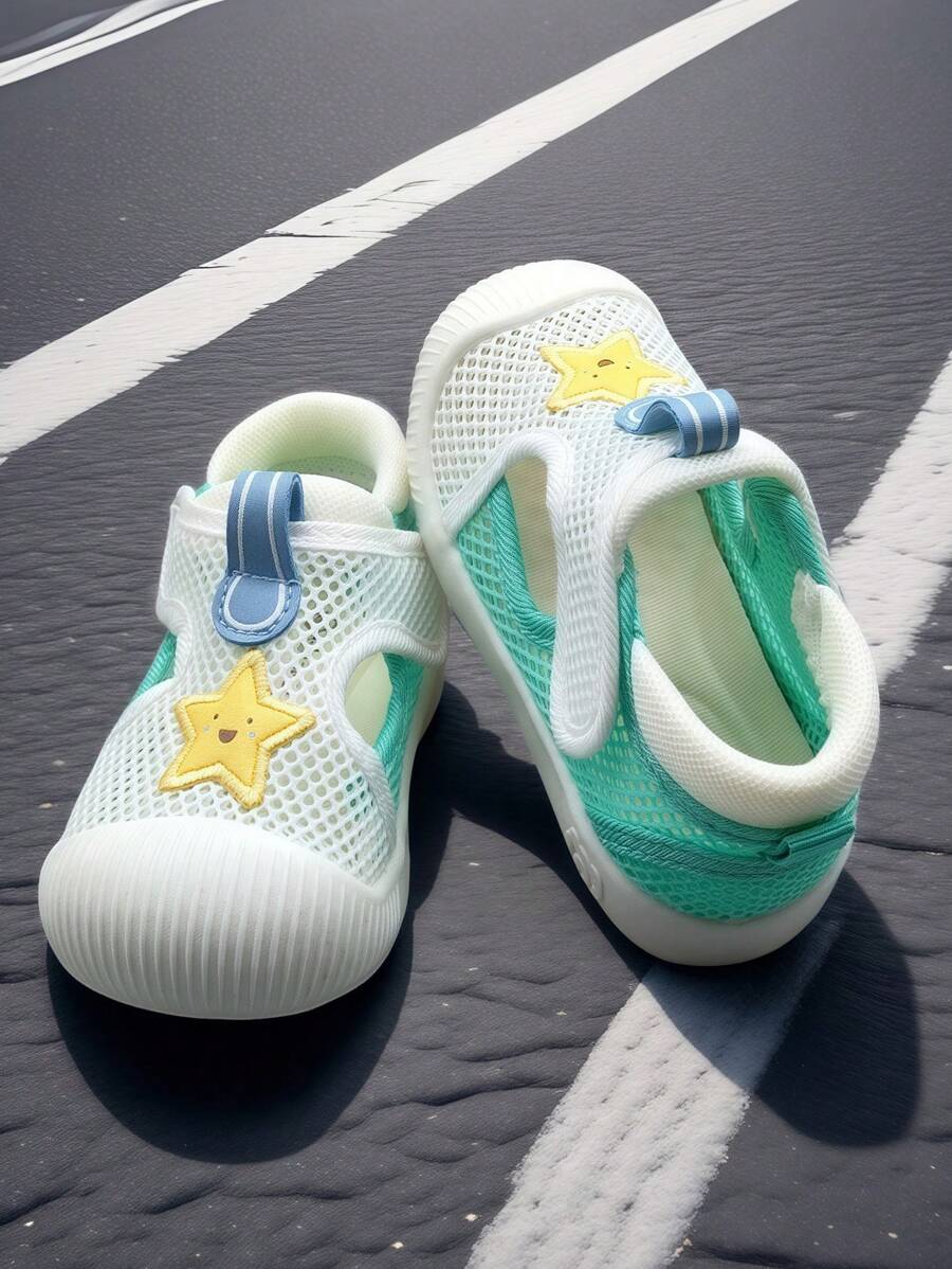 Kids Rainbow Cloud Mesh Sneakers Breathable Hook and Loop Anti Slip Casual Sports Shoes