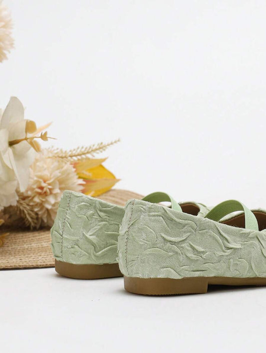 Elegant Pleated Princess Shoes for Girls - Comfortable Pleated Slip-On Loafers
