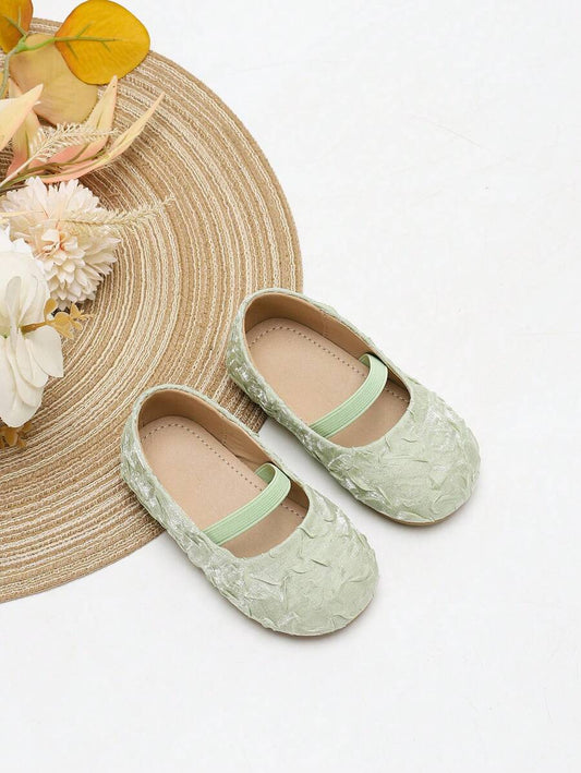 Elegant Pleated Princess Shoes for Girls - Comfortable Pleated Slip-On Loafers