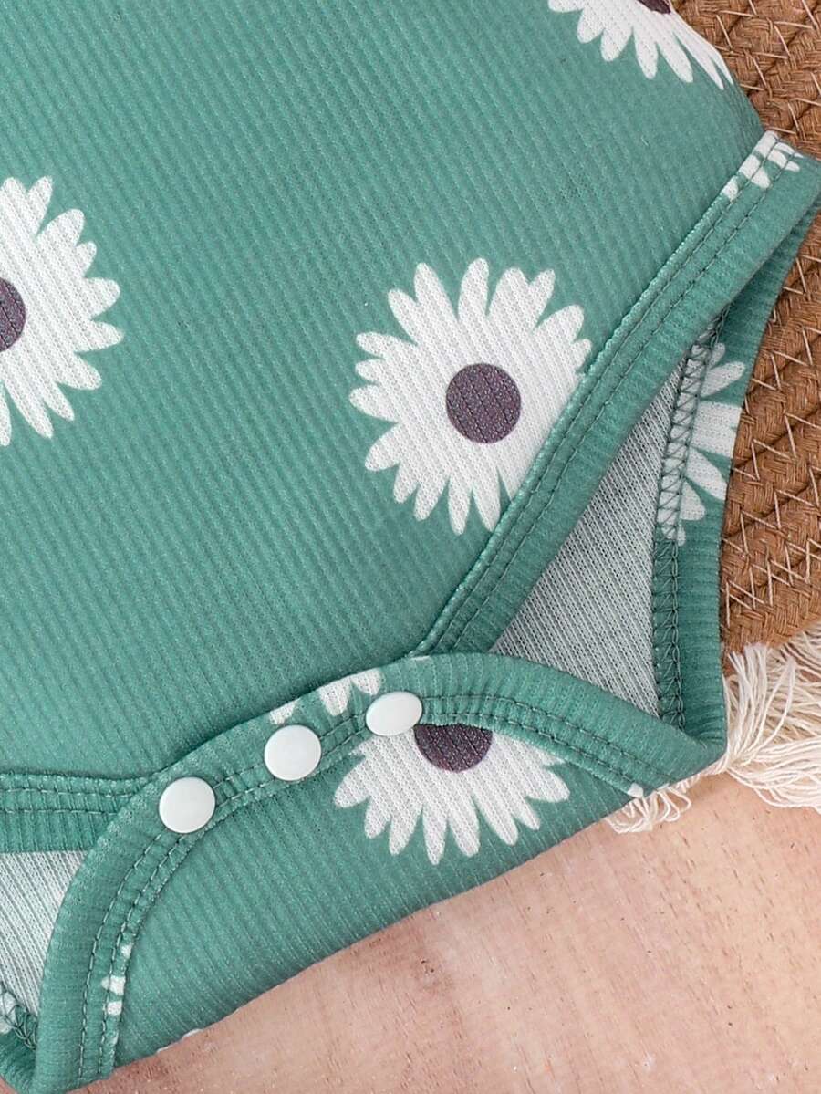 2PCS Baby Girl Cute Print Romper and Shorts Set for Summer Daily Wear
