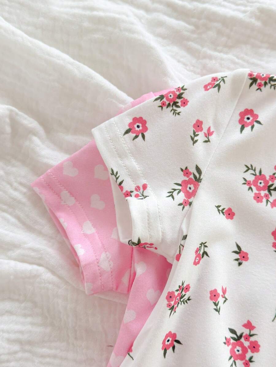 2pcs Baby Girl Heart and Ditsy Floral Jumpsuit Set - Sweet Long Sleeve Outfit