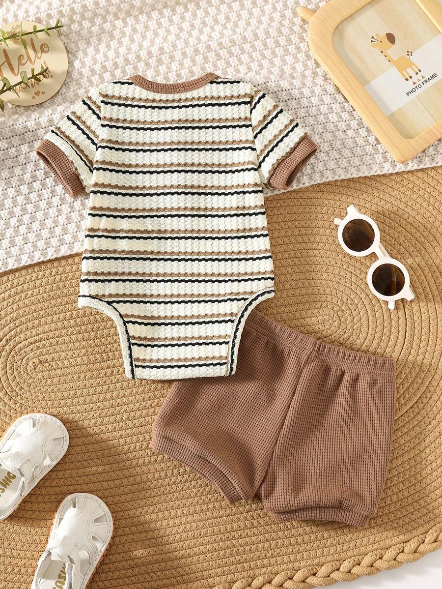 Stripe Knit Bodysuit and Elastic Waist Shorts Set for Cute Spring and Summer Wear