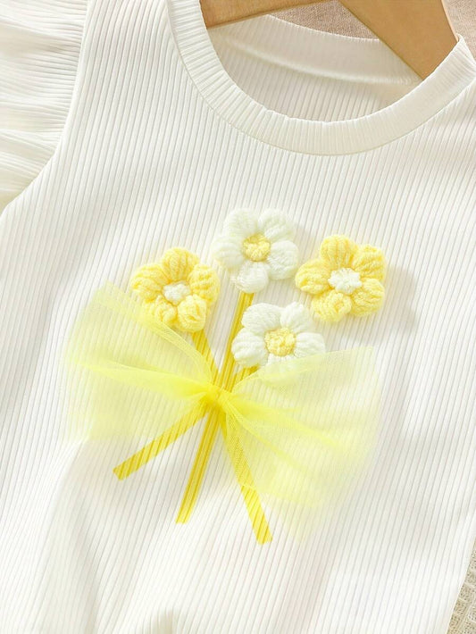 Young Girls 3D Flower Decor Tank Top and Yellow Floral Hem Shorts 2 Piece Summer Set