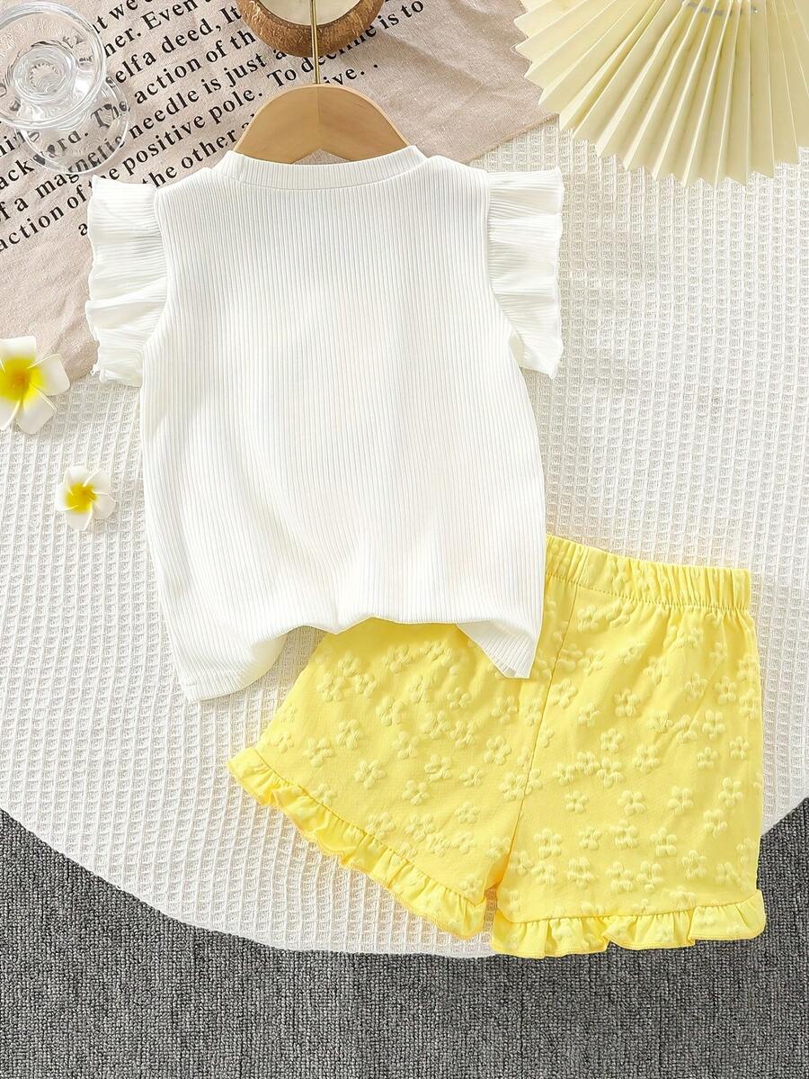 Young Girls 3D Flower Decor Tank Top and Yellow Floral Hem Shorts 2 Piece Summer Set