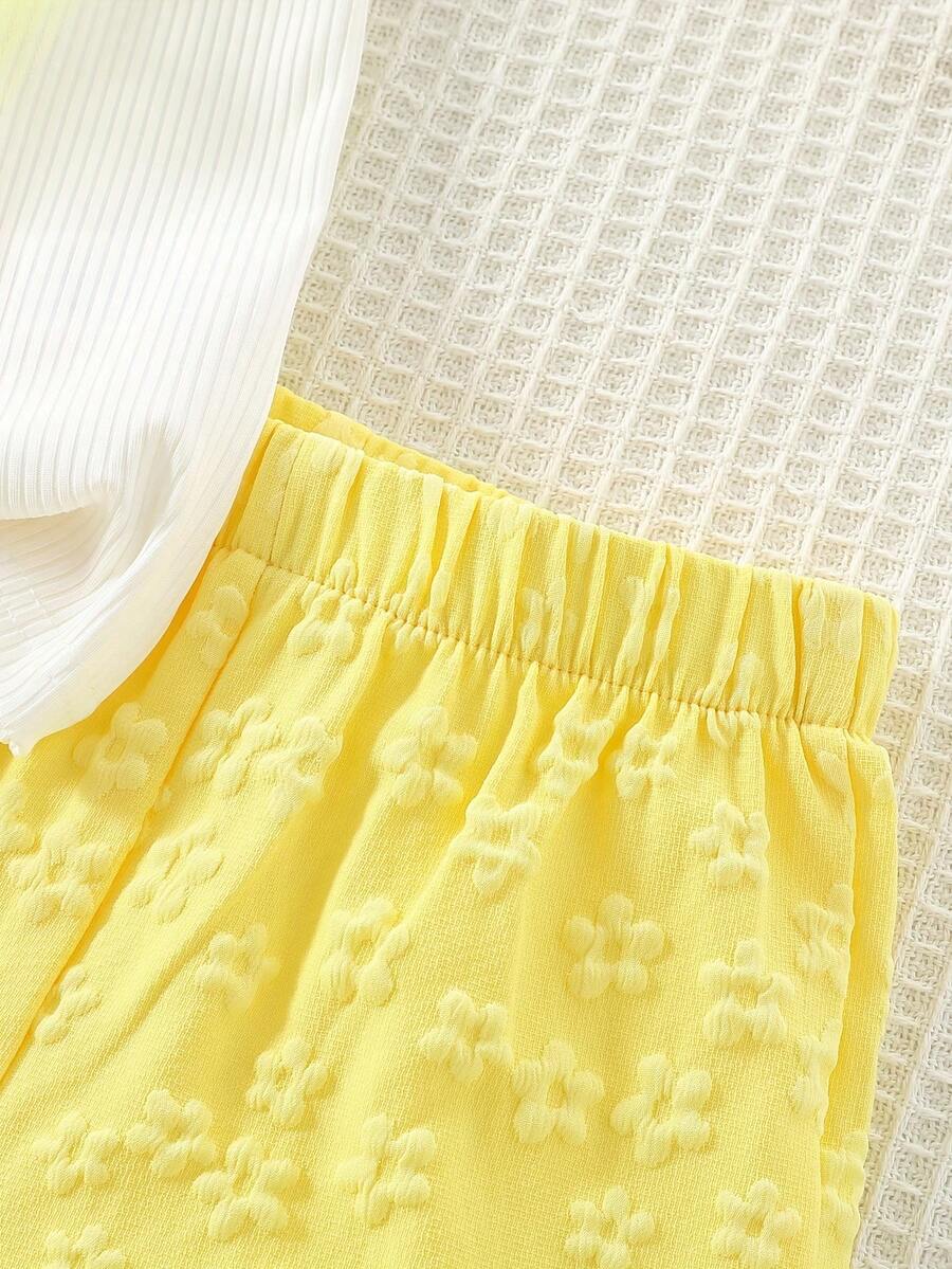 Young Girls 3D Flower Decor Tank Top and Yellow Floral Hem Shorts 2 Piece Summer Set