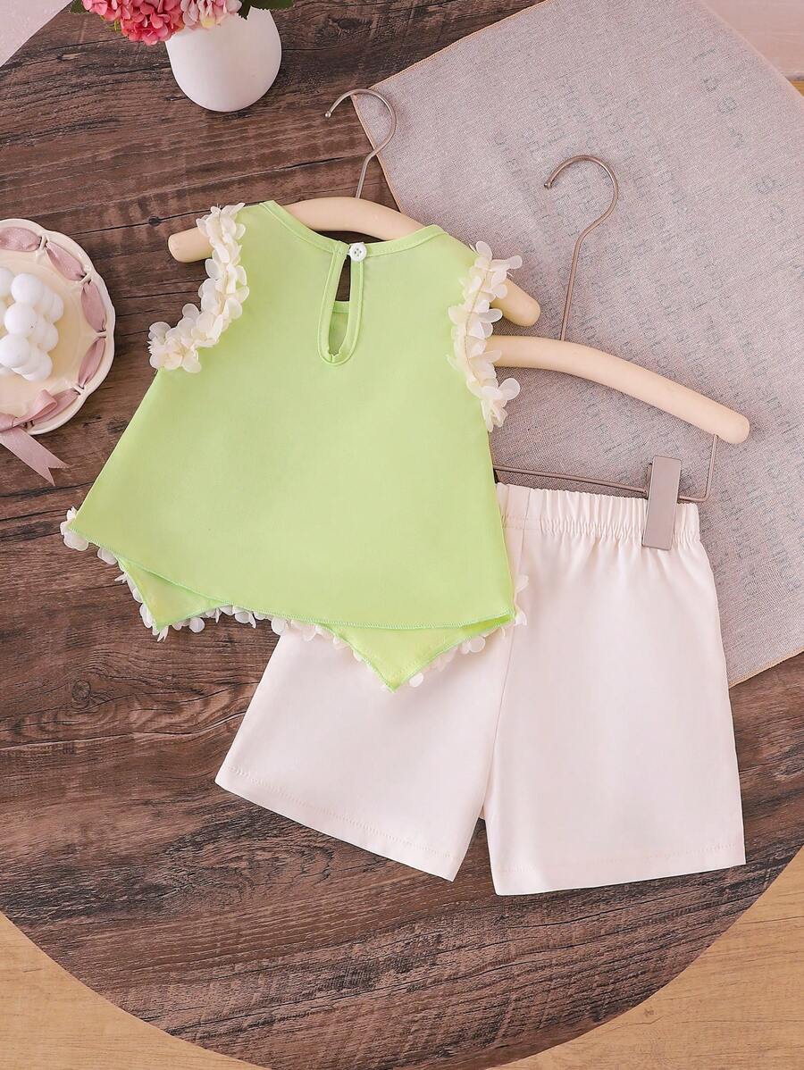 Light Green Vest Top And Apricot Shorts Set For Toddler Girls Vacation Wear