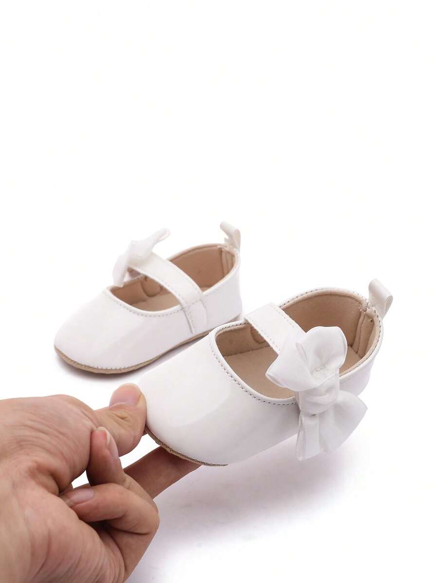 Sweet Glossy Bow Flat Shoes for Infant Girls - Elegant 0-1 Year Princess Flats