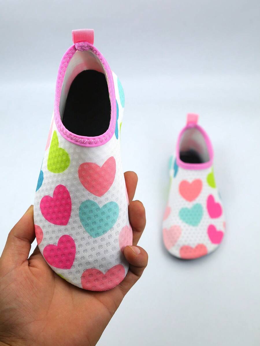 Kids Summer Water Shoes Cartoon Anti Slip Beach and Pool Shoes for Outdoor Water Play