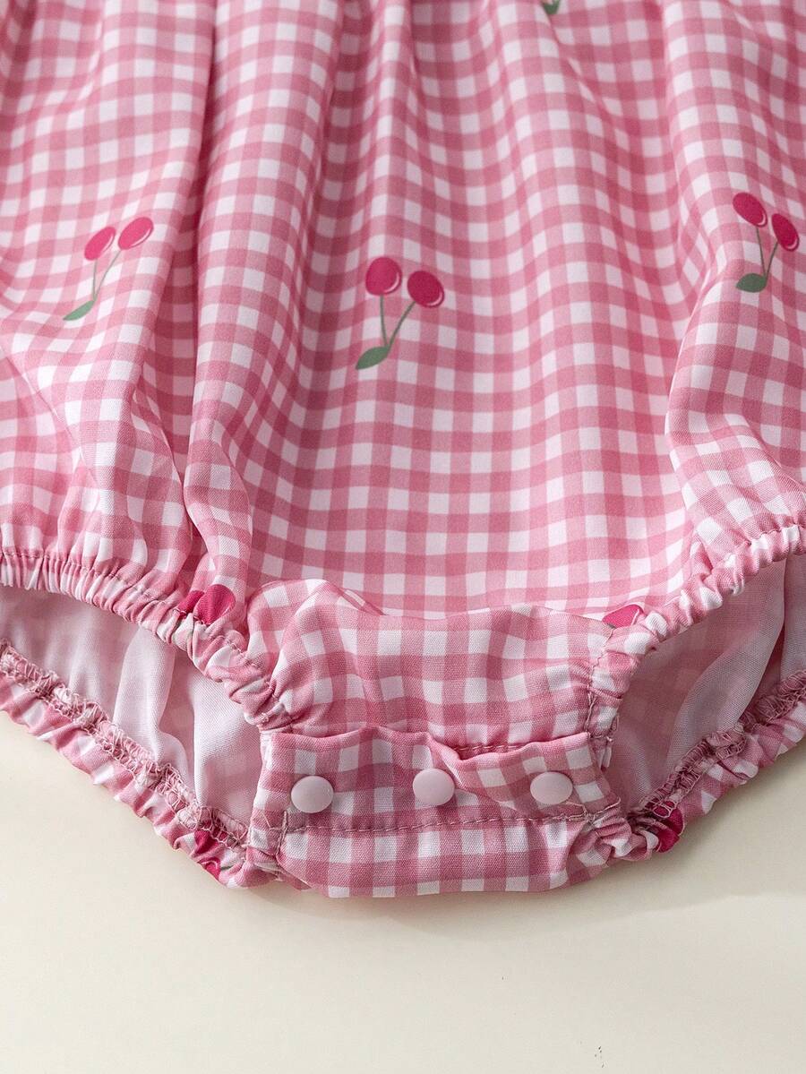 2pcs Sleeveless Baby Girl Bodysuit and Hat Set for Summer Wear