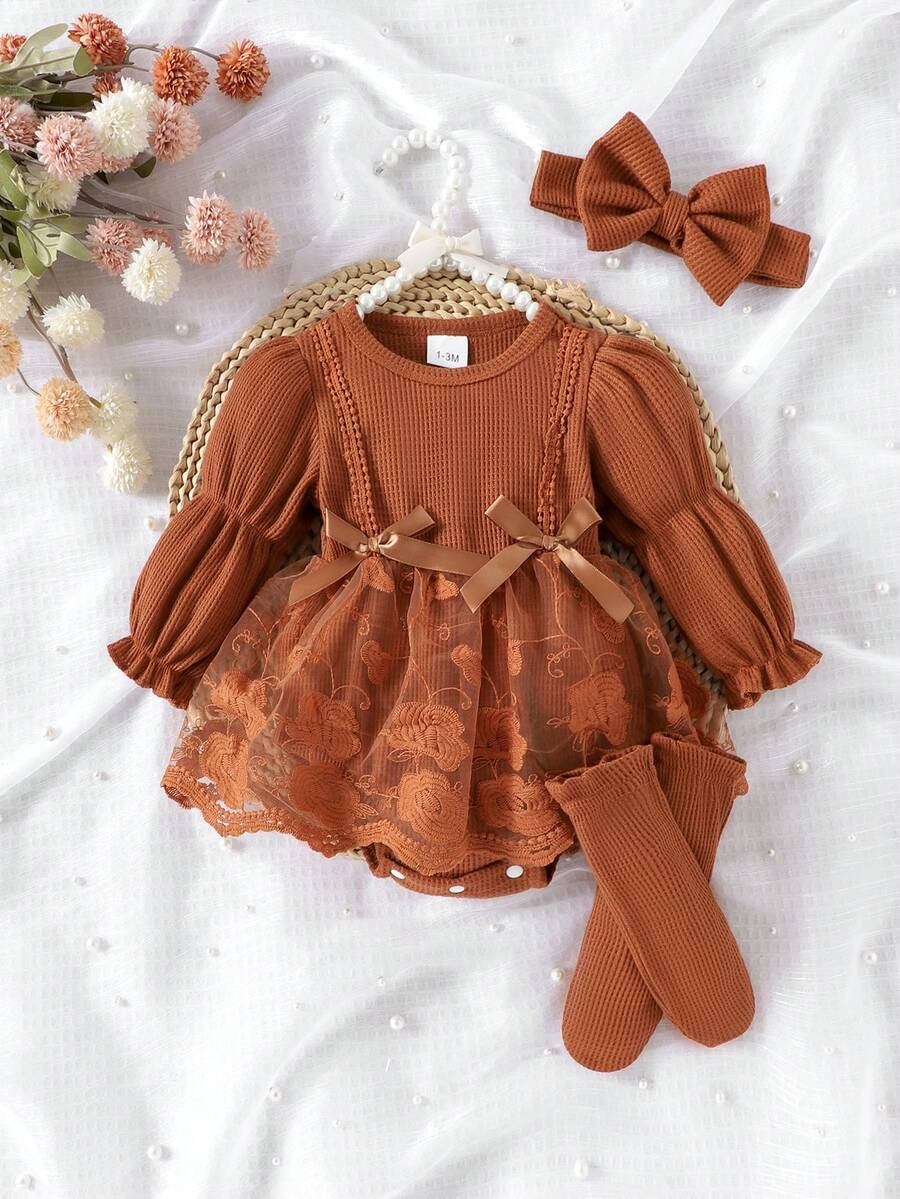 3PCS Baby Elegant Mesh Contrast Bodysuit Set with Headband and Socks for Autumn and Winter Wear