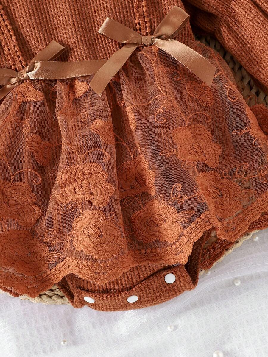 3PCS Baby Elegant Mesh Contrast Bodysuit Set with Headband and Socks for Autumn and Winter Wear