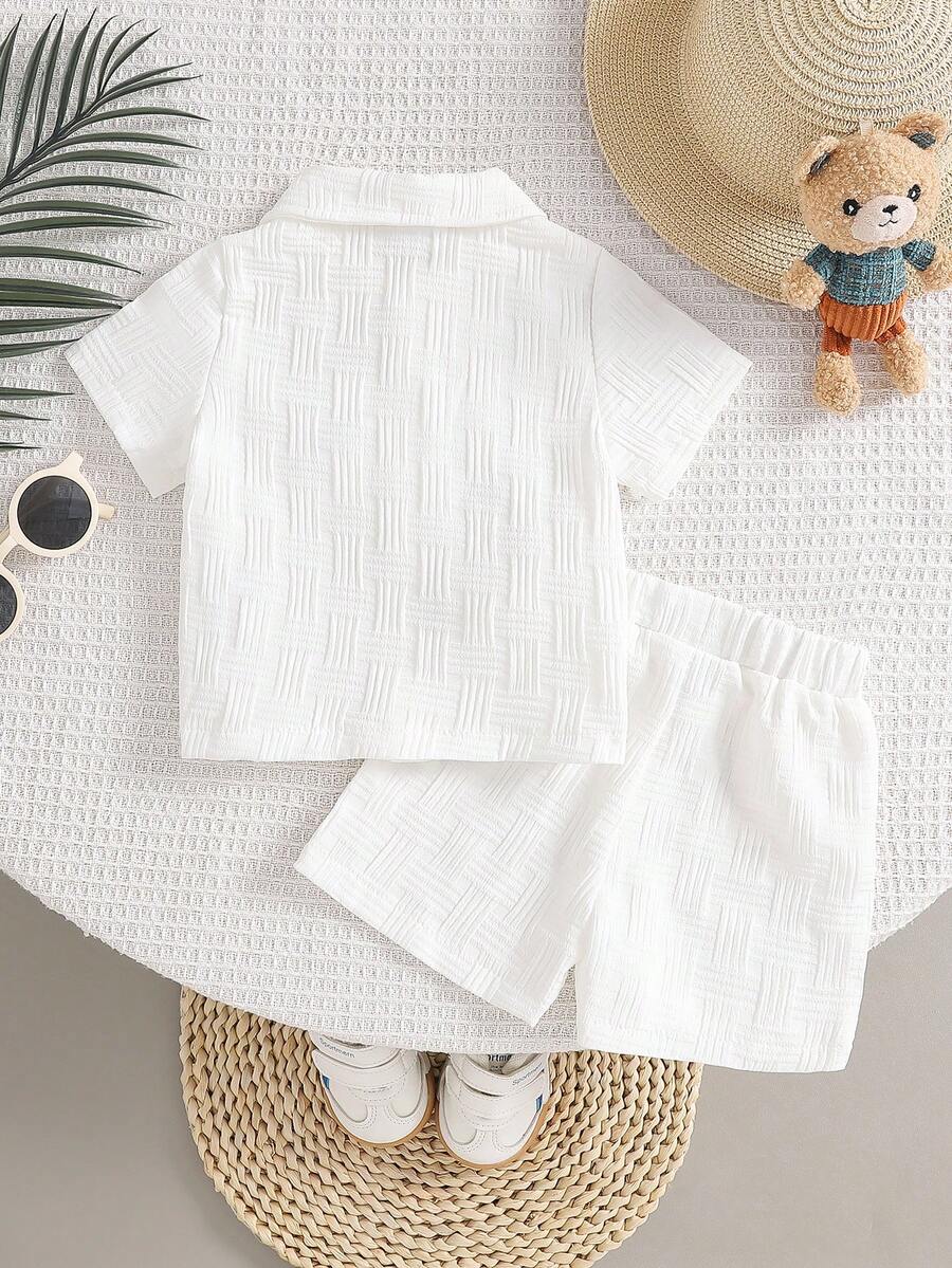 2-Piece Baby Boy Textured Bear Embroidery Shirt and Shorts Set