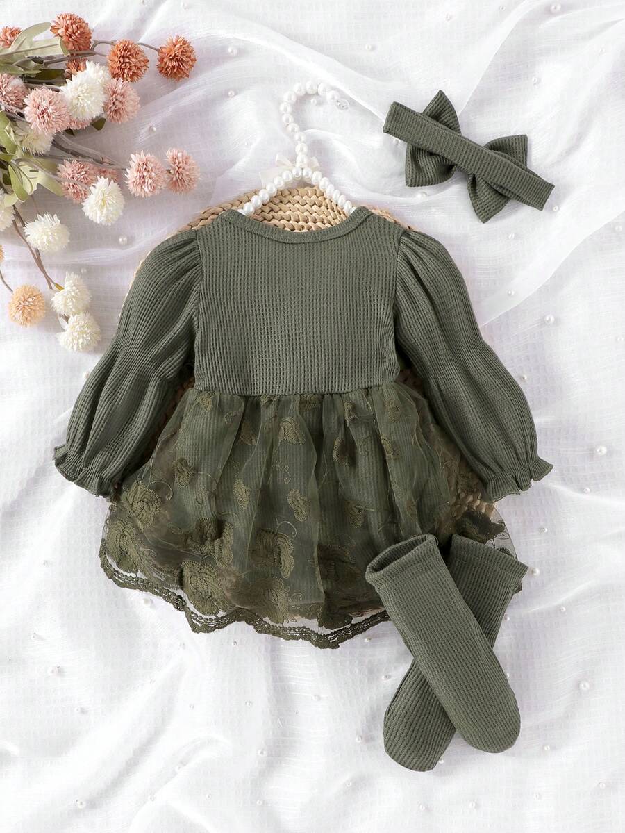 3PCS Baby Elegant Mesh Contrast Bodysuit Set with Headband and Socks for Autumn and Winter Wear