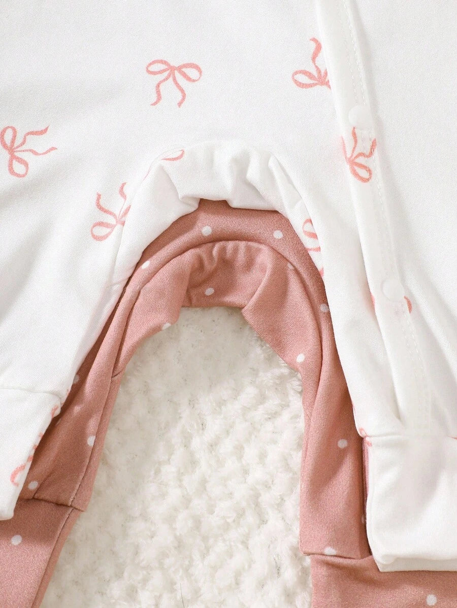 2PCS Baby Strawberry Print Long Sleeve Romper Set for Spring and Autumn Wear