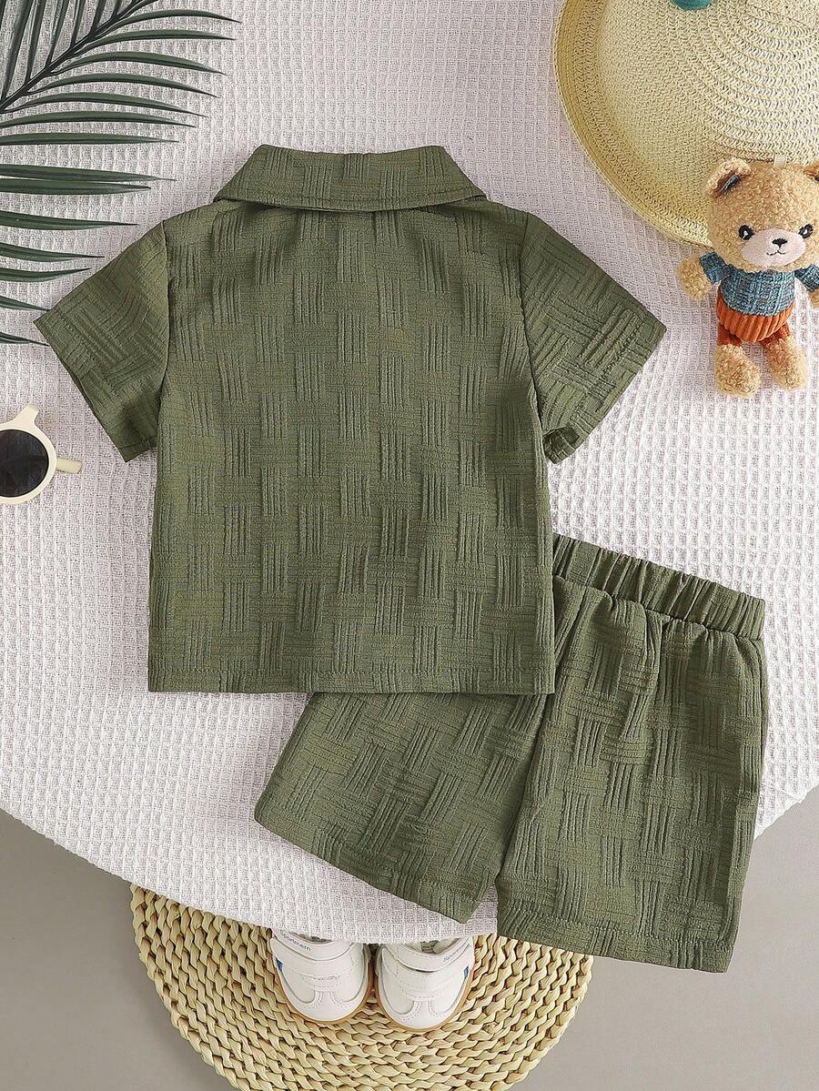2-Piece Baby Boy Textured Bear Embroidery Shirt and Shorts Set