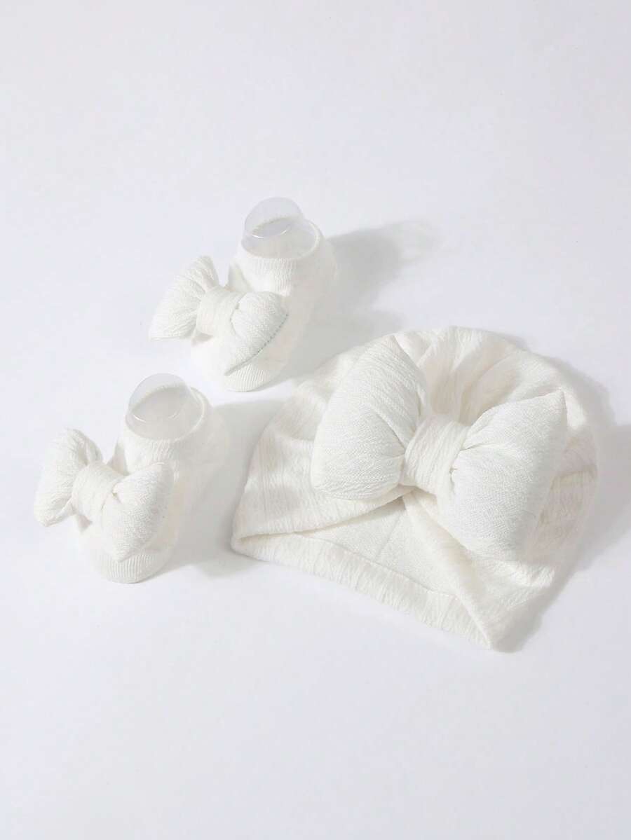 2pcs Set Princess Style Bow Beanie Hat and Socks for Cute Daily Wear