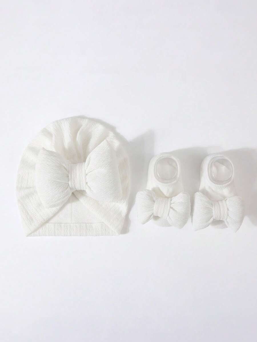 2pcs Set Princess Style Bow Beanie Hat and Socks for Cute Daily Wear