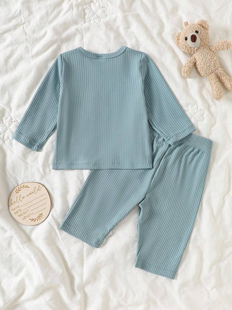 Bear Pattern Textured Pocket Top for Cute Daily Wear