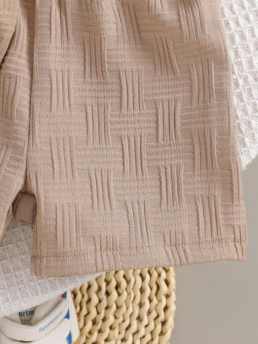 2-Piece Baby Boy Textured Bear Embroidery Shirt and Shorts Set