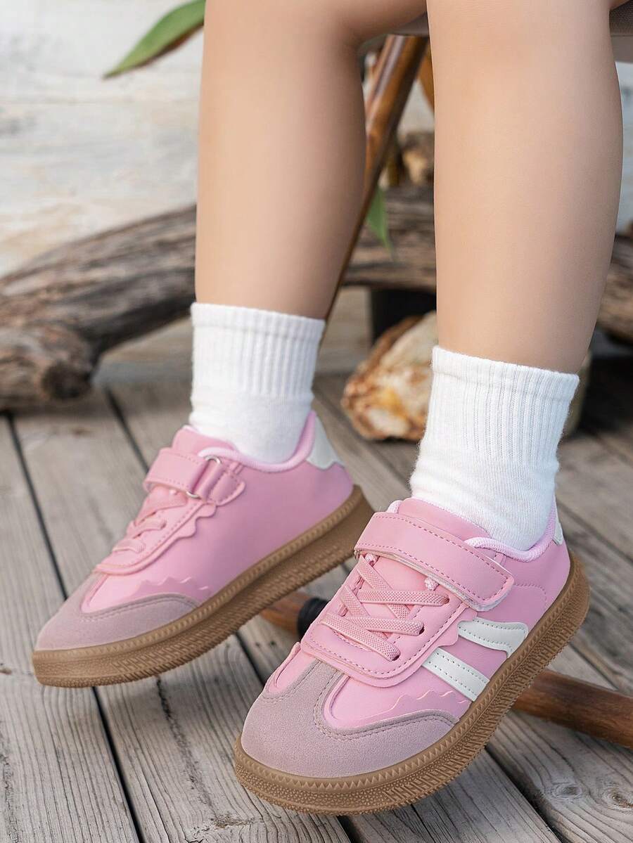 Girls Casual Retro Sneakers for Sports and Daily Wear