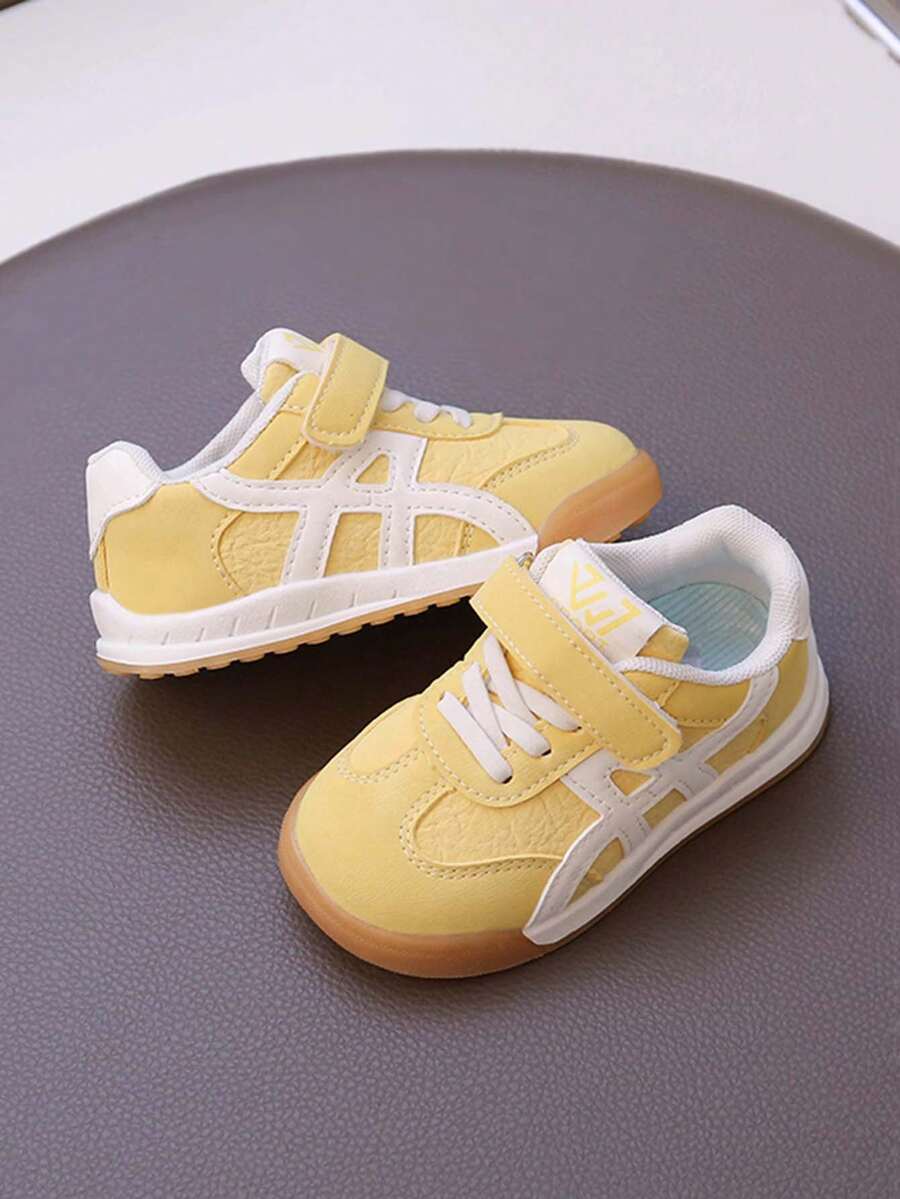 Unisex Kids Low-Top Casual Sneakers - Non-Slip Wear-Resistant Walking Shoes for All Seasons