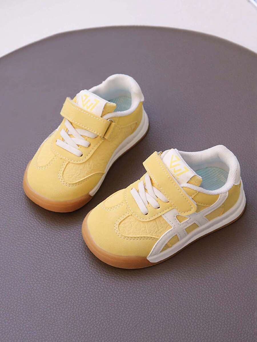 Unisex Kids Low-Top Casual Sneakers - Non-Slip Wear-Resistant Walking Shoes for All Seasons